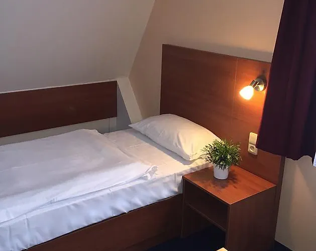 Hotel Elma 3*