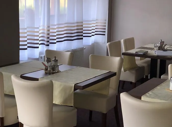 Hotel Elma 3*
